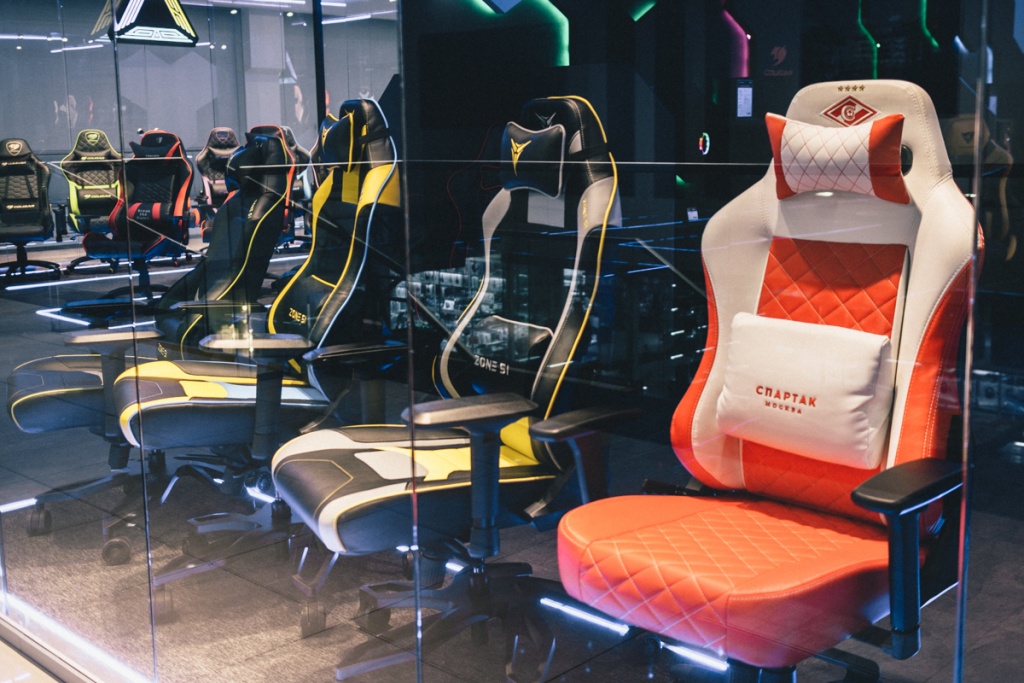 Z51 шоурум low (9).jpg