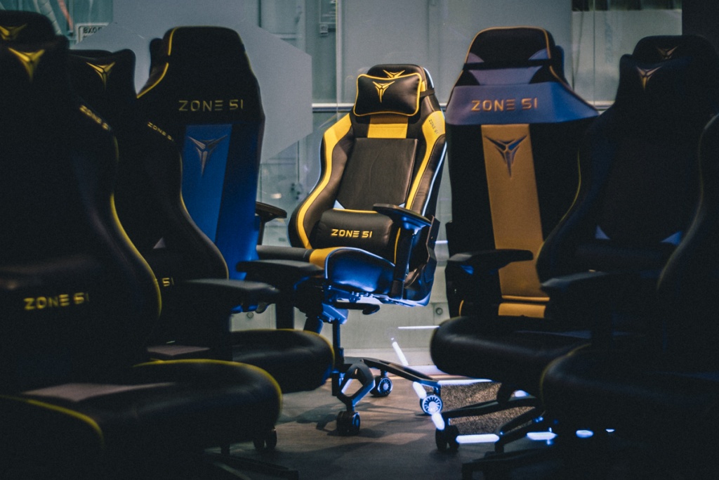 Z51 шоурум low (2).jpg